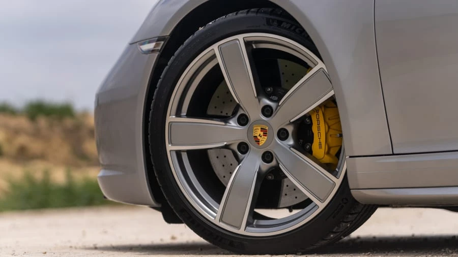 2017 Porsche 991 Carrera 4S - Image 10 of 31