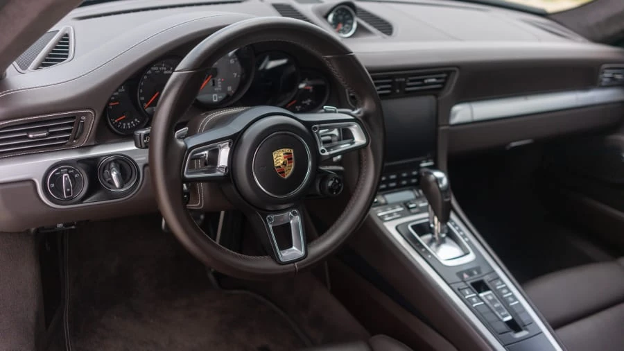 2017 Porsche 991 Carrera 4S - Image 17 of 31