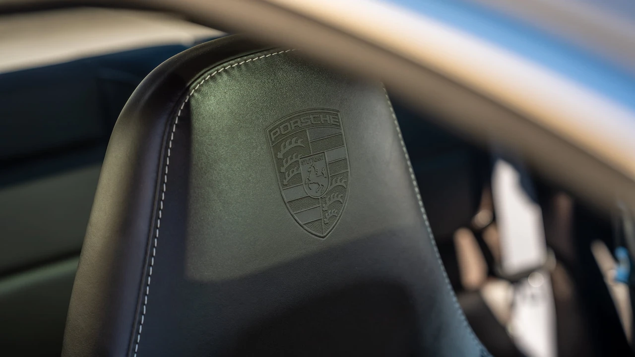 2017 Porsche 991 Carrera 4S - Image 22 of 31