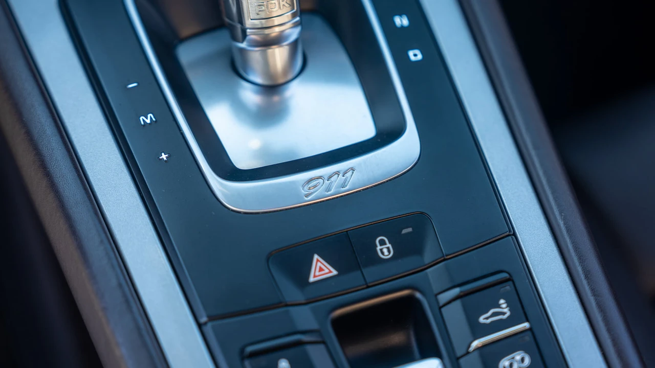 2017 Porsche 991 Carrera 4S - Image 25 of 31