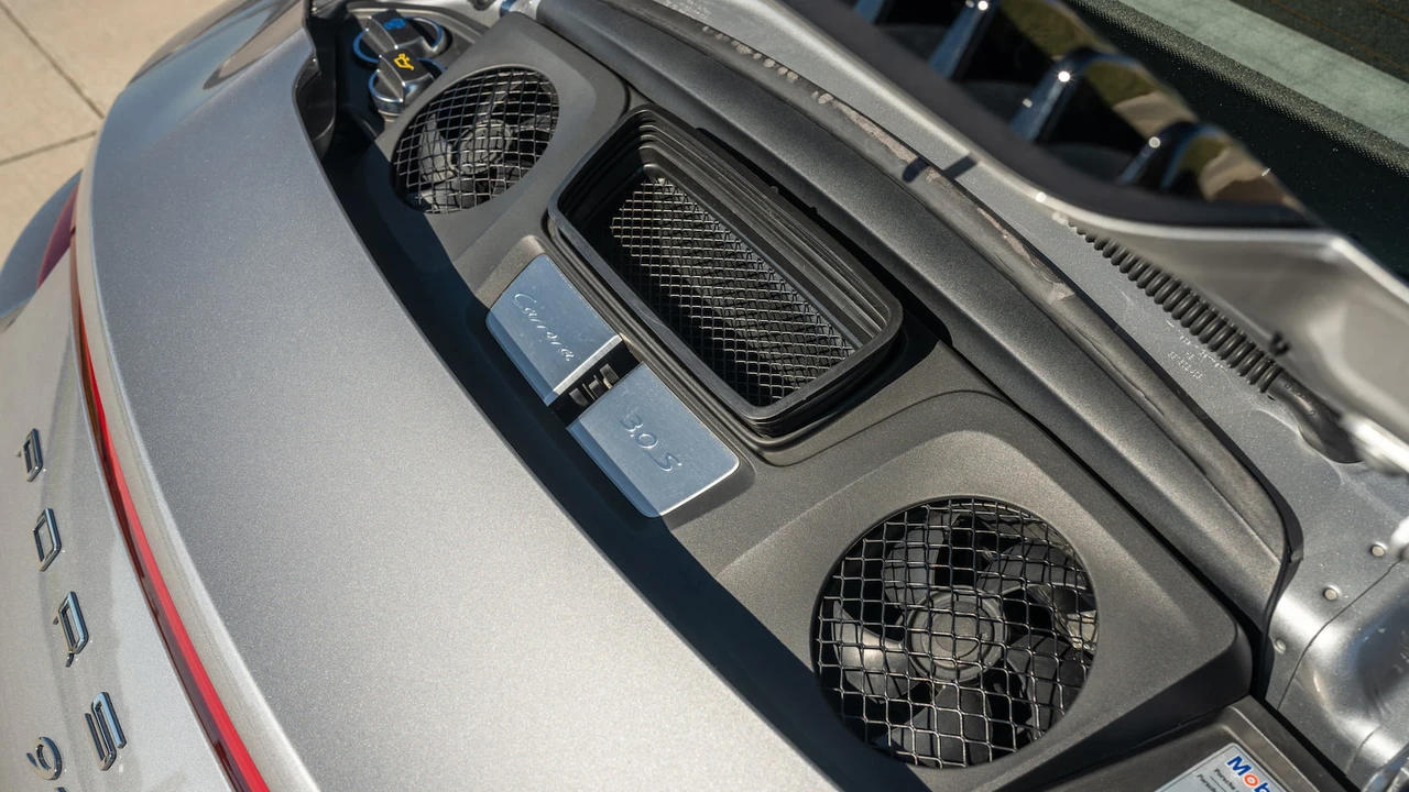 2017 Porsche 991 Carrera 4S - Image 7 of 31