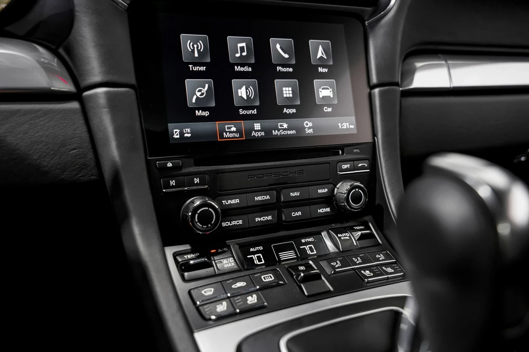 2017 Porsche 991 Carrera 4S - Image 13 of 21