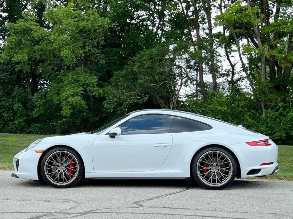 2017 Porsche 991 Carrera 4S - Image 2 of 5
