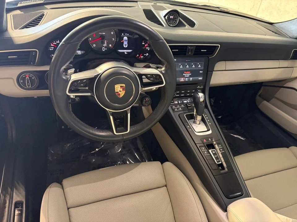 2017 Porsche 991 Carrera 4S - Image 5 of 5