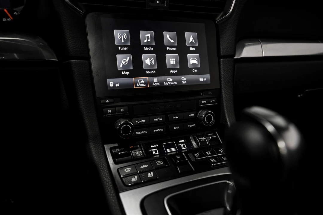 2017 Porsche 991 Carrera 4S - Image 12 of 21