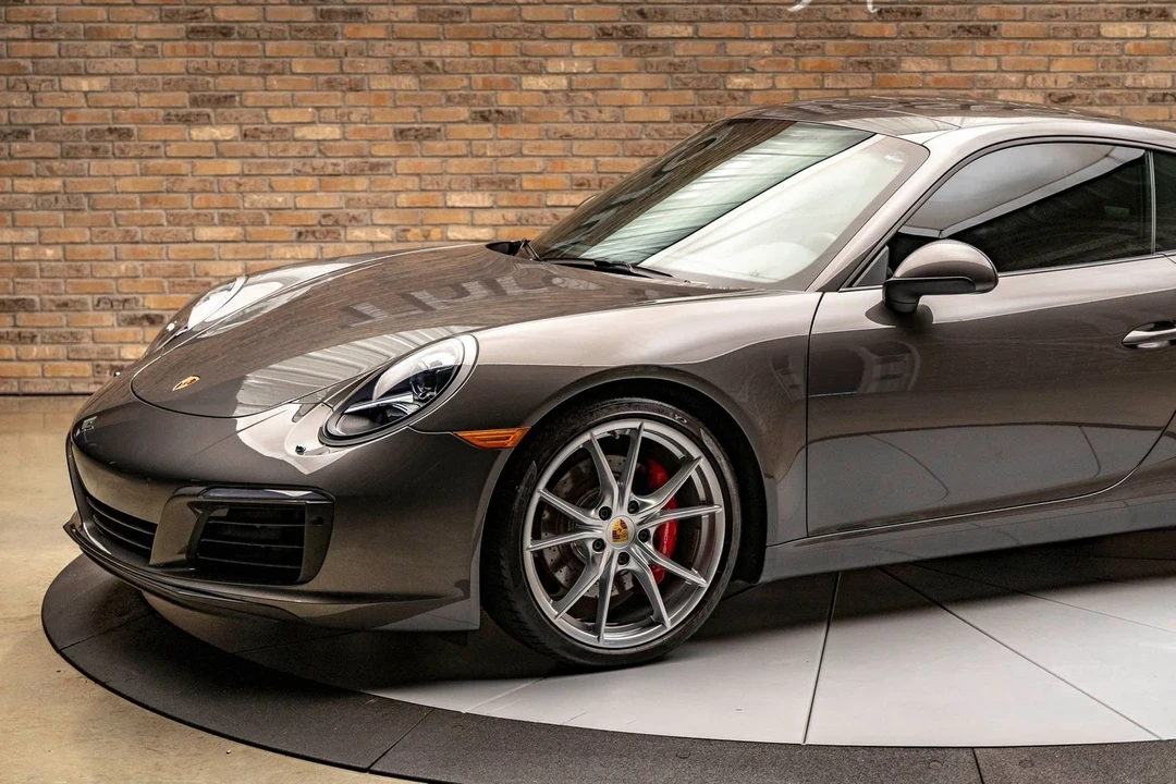 2017 Porsche 991 Carrera - Image 11 of 21