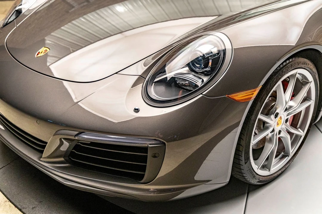 2017 Porsche 991 Carrera - Image 19 of 21