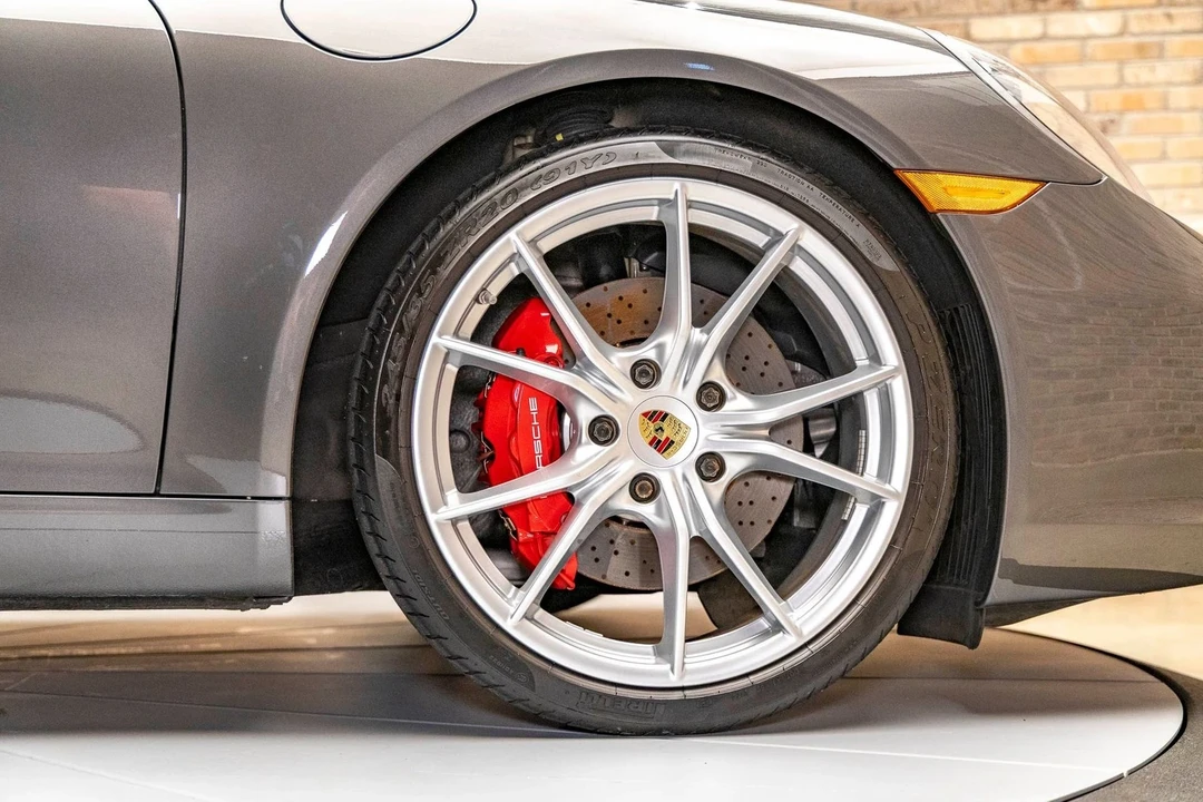 2017 Porsche 991 Carrera - Image 18 of 21
