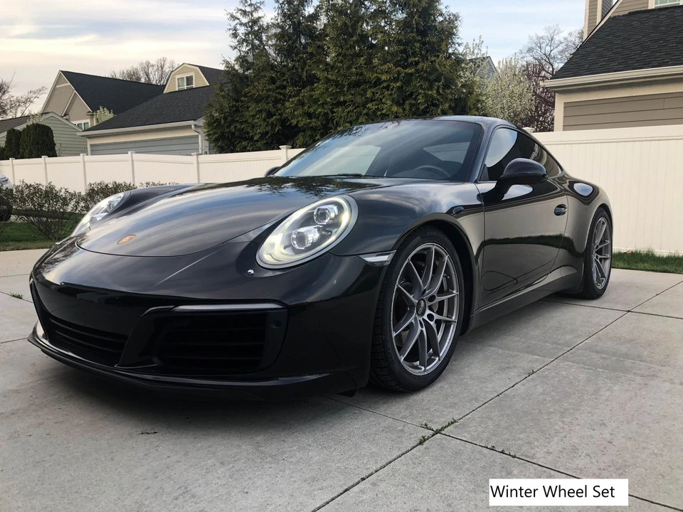 2017 Porsche 991 Carrera - Image 21 of 24