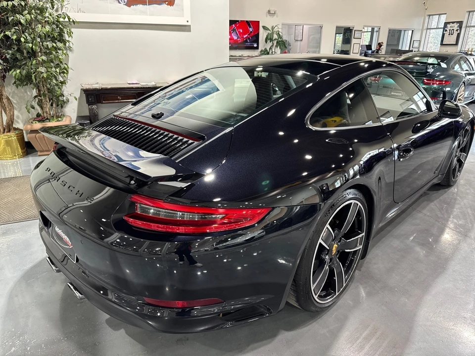2017 Porsche 991 Carrera - Image 29 of 31