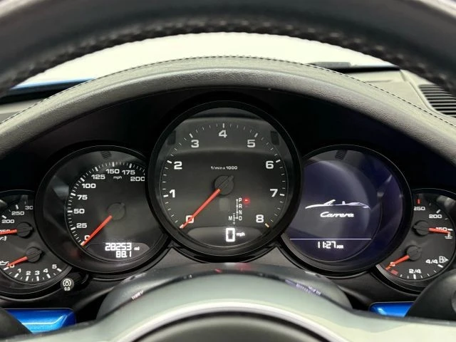 2017 Porsche - Image 30 of 31