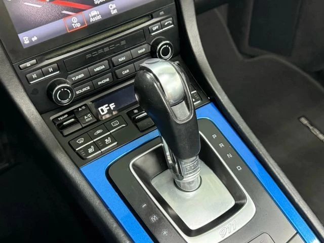 2017 Porsche - Image 27 of 31