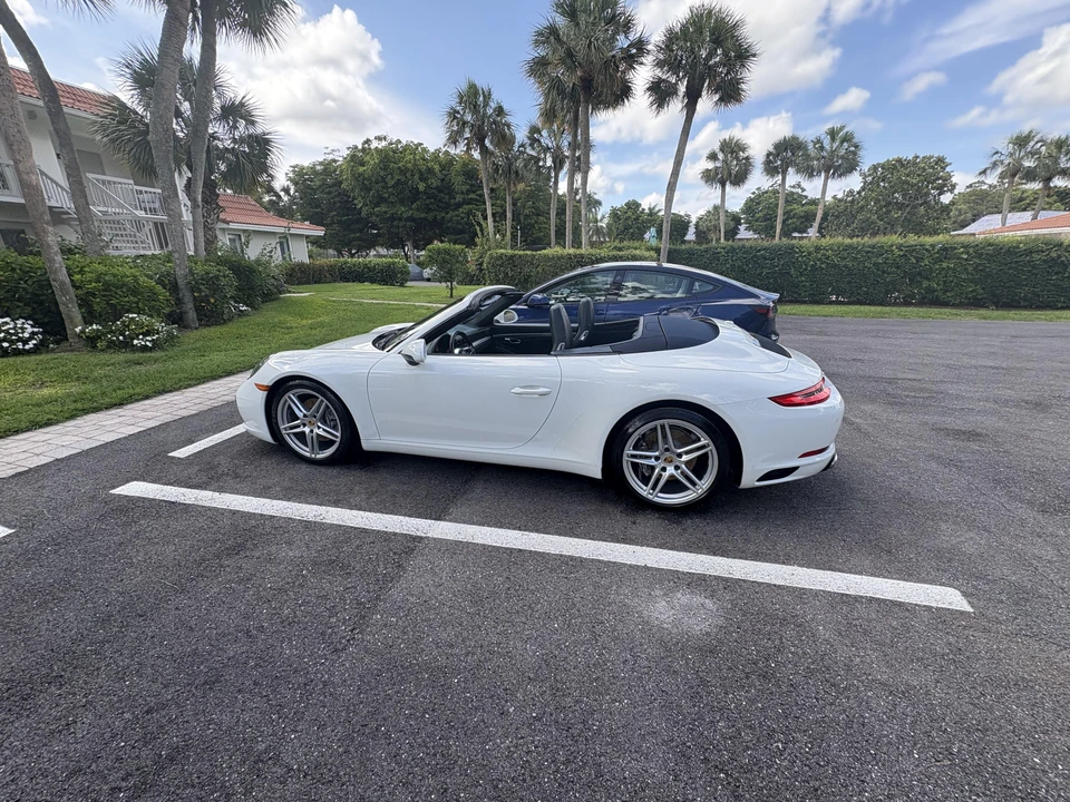 2017 Porsche 991 Carrera - Image 22 of 31