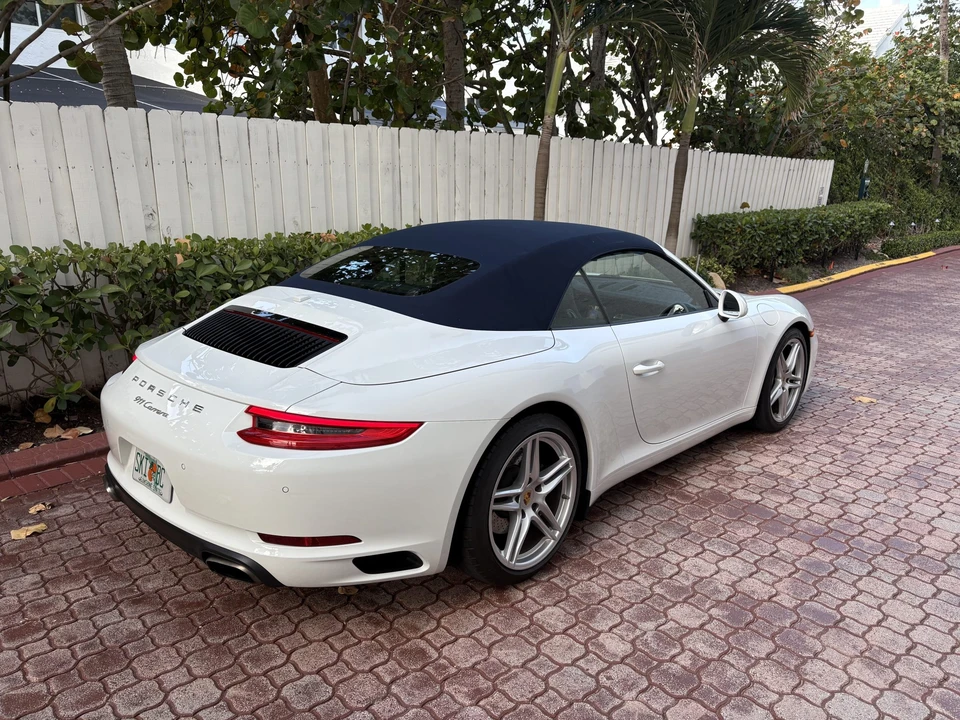 2017 Porsche 991 Carrera - Image 9 of 31