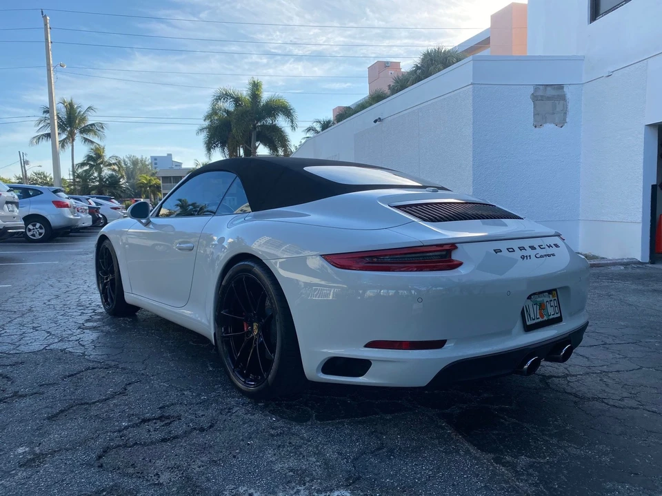 2017 Porsche 991 Carrera - Image 3 of 5