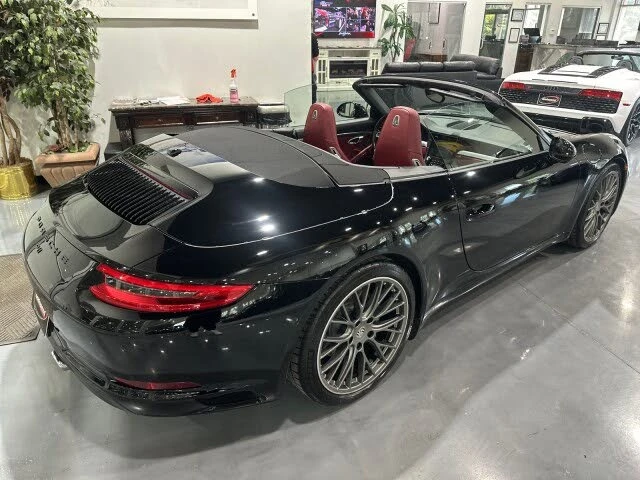 2017 Porsche 991 Carrera - Image 25 of 31