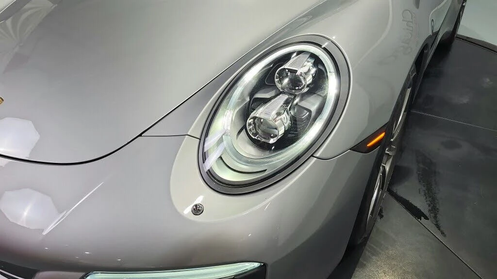 2017 Porsche 991 Carrera - Image 26 of 31