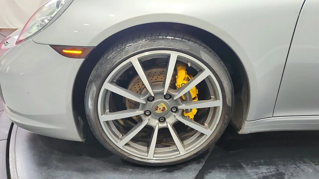 2017 Porsche 991 Carrera - Image 27 of 31
