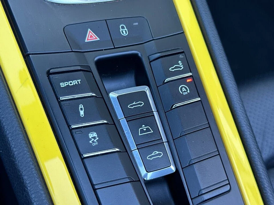 2017 Porsche 991 Carrera - Image 27 of 28
