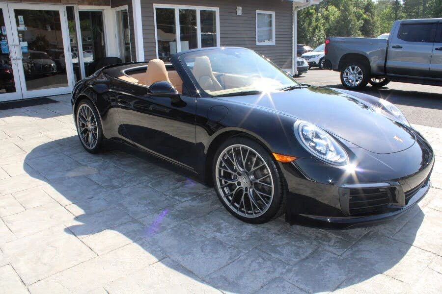 2017 Porsche 991 Carrera - Image 19 of 31