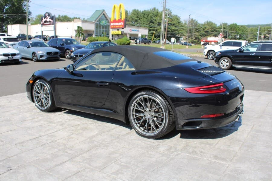 2017 Porsche 991 Carrera - Image 5 of 31