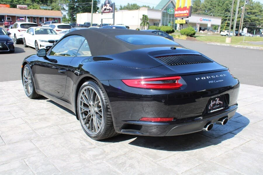 2017 Porsche 991 Carrera - Image 6 of 31