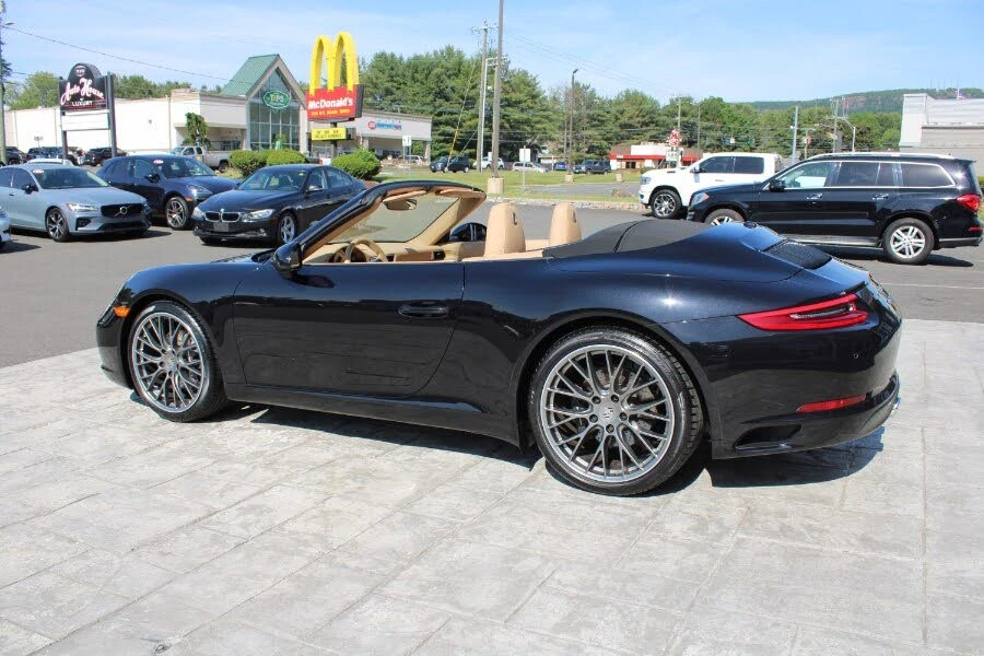 2017 Porsche 991 Carrera - Image 16 of 31