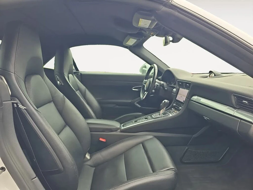 2017 Porsche 991 Carrera - Image 31 of 31