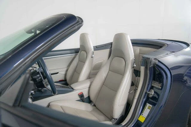 2017 Porsche 991 Carrera - Image 16 of 31