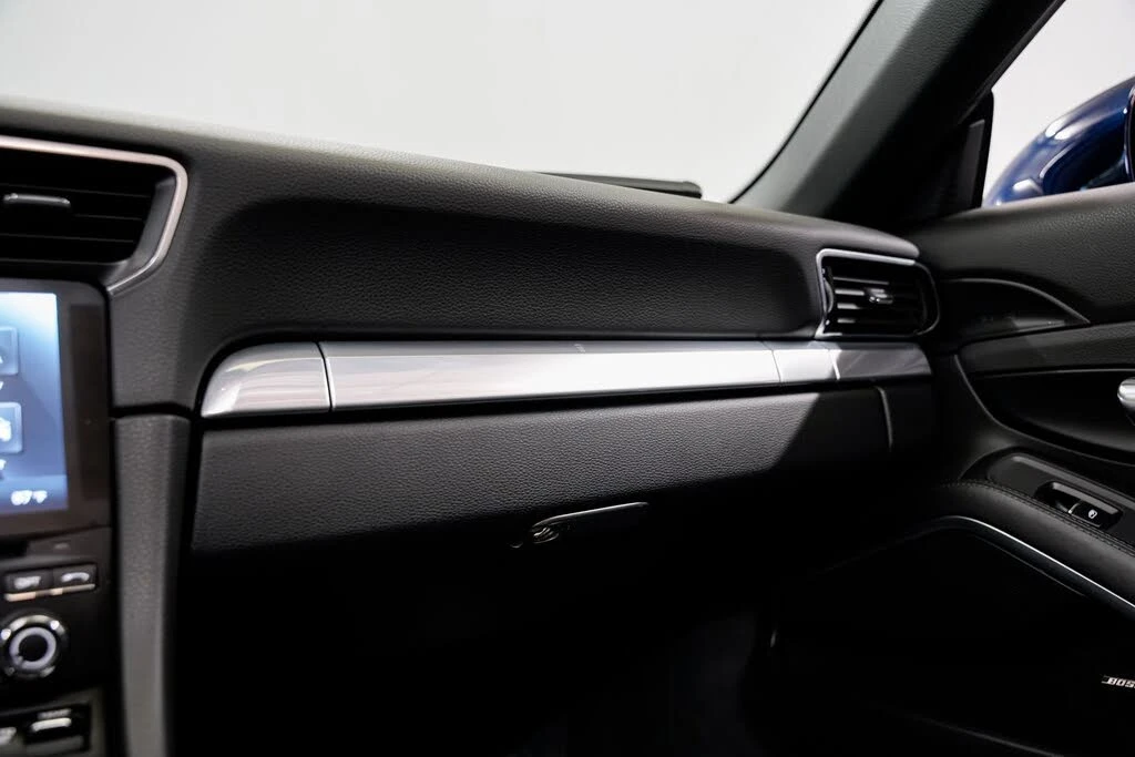 2017 Porsche 991 Carrera - Image 16 of 31