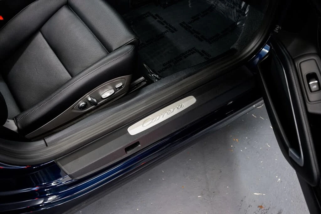 2017 Porsche 991 Carrera - Image 25 of 31