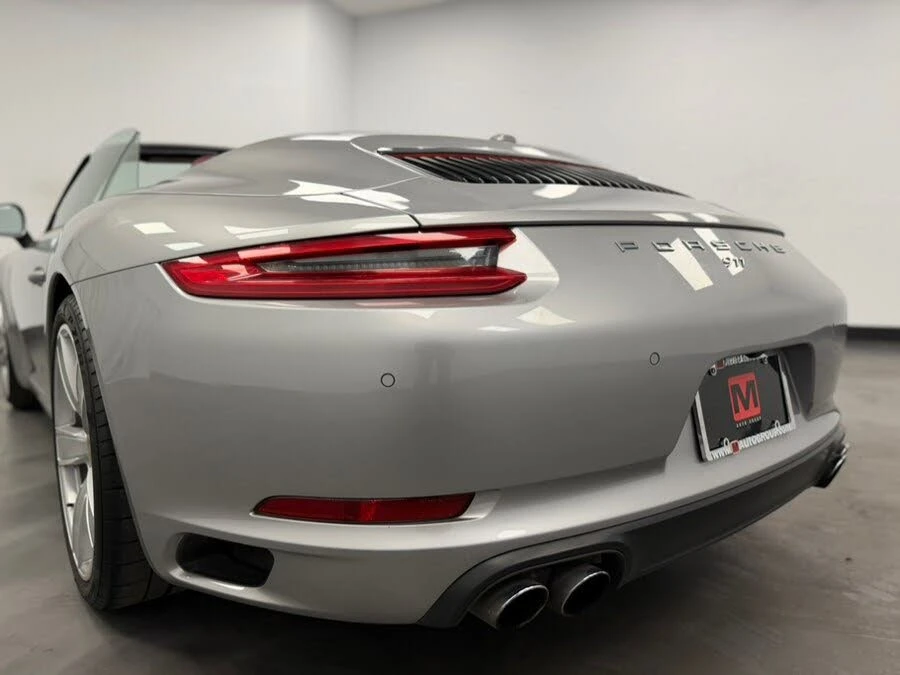 2017 Porsche 991 Carrera - Image 30 of 31
