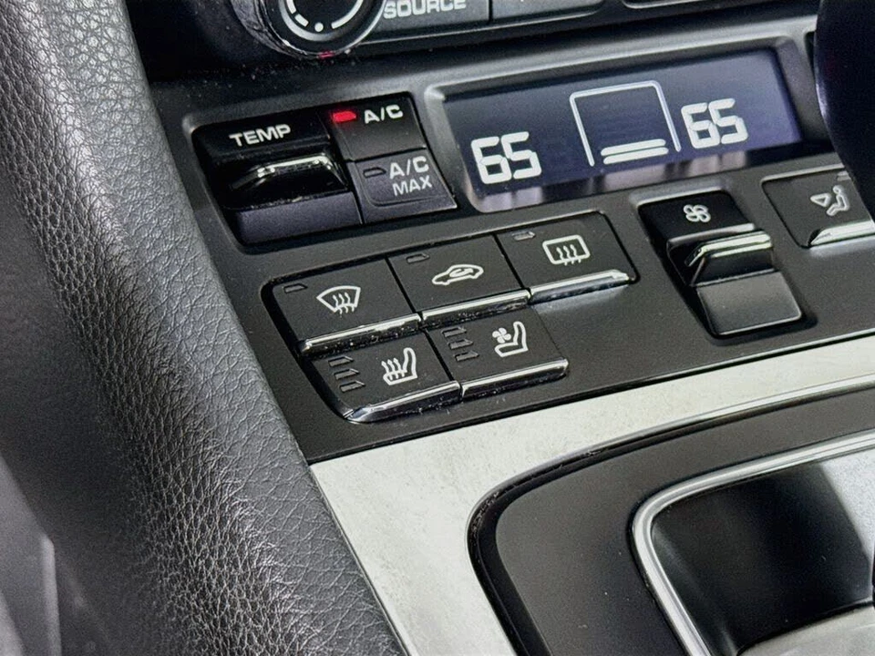2017 Porsche 991 Carrera - Image 22 of 30