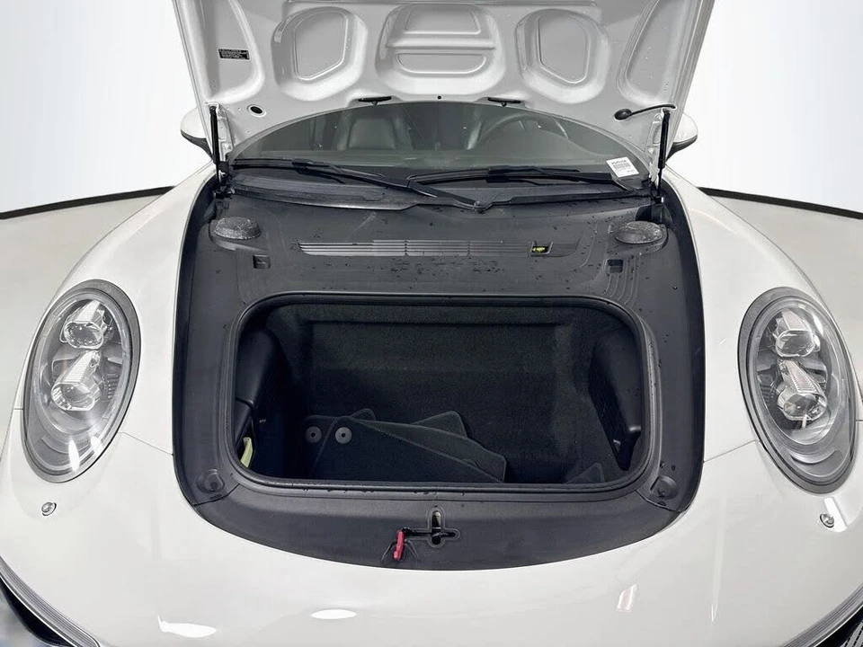 2017 Porsche 991 Carrera - Image 28 of 30