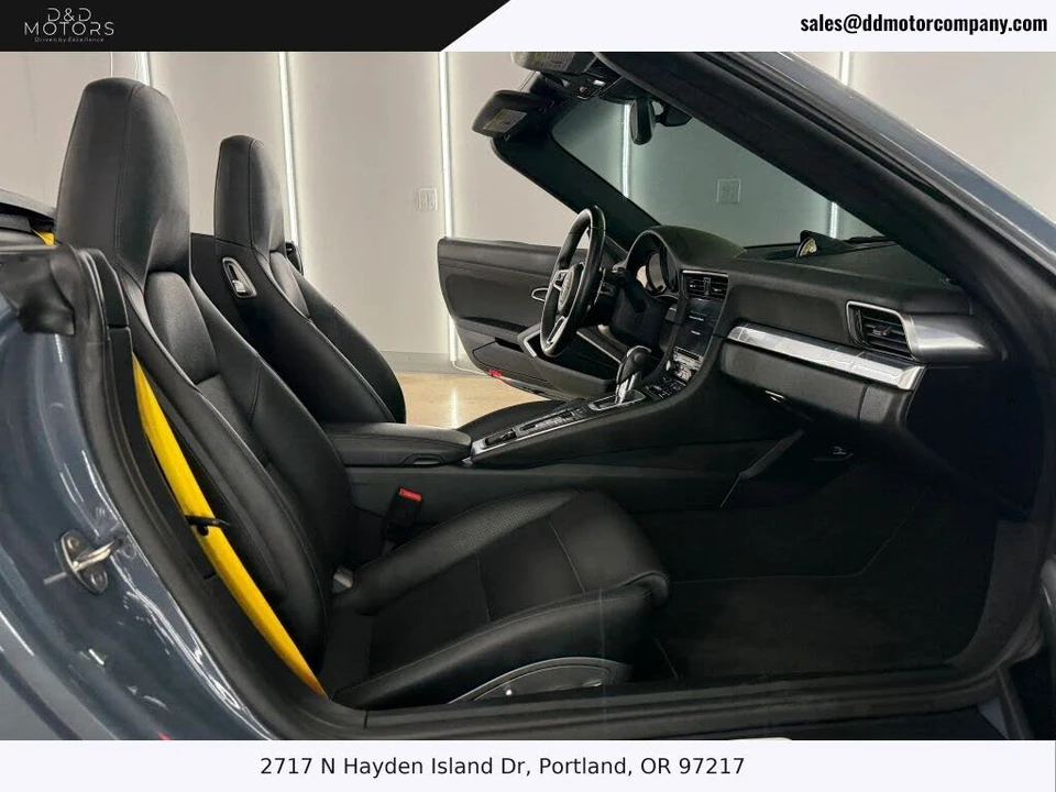 2017 Porsche 991 Carrera - Image 16 of 21