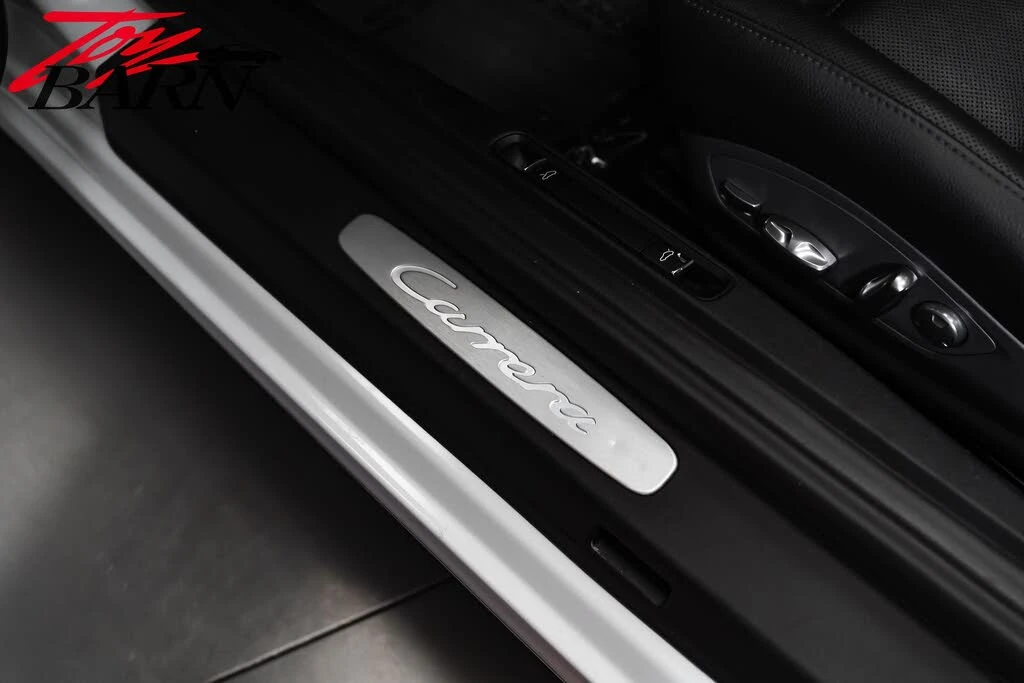 2017 Porsche 991 Carrera - Image 29 of 31