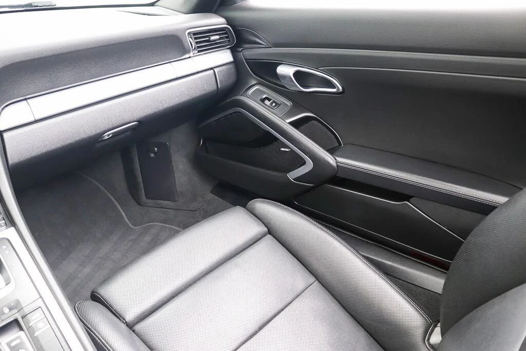 2017 Porsche 991 Carrera - Image 26 of 31