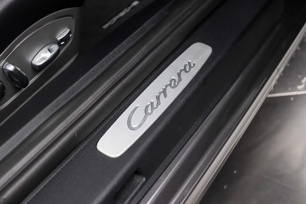 2017 Porsche 991 Carrera - Image 27 of 31