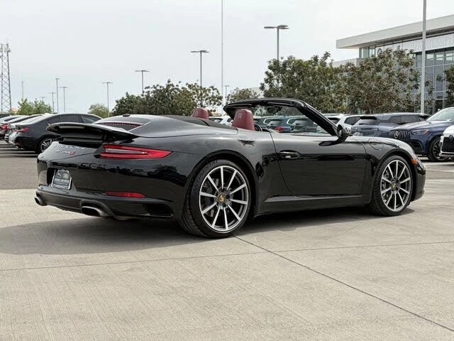 2017 Porsche 991 Carrera - Image 26 of 31