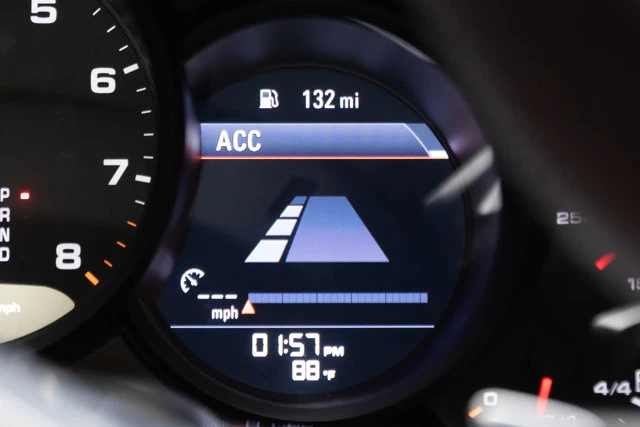 2017 Porsche 991 Carrera - Image 17 of 31