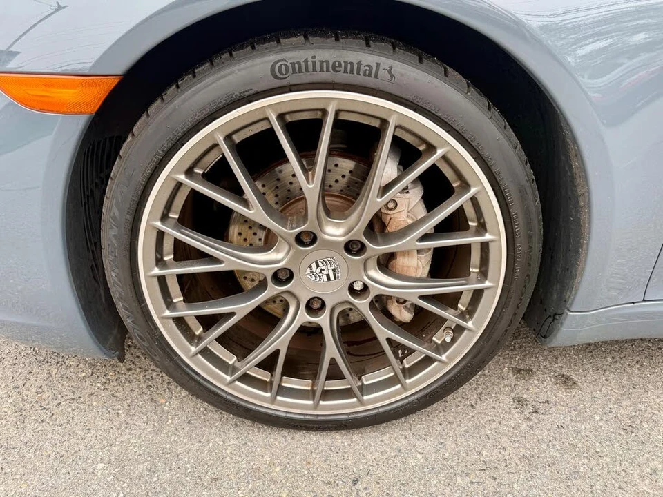 2017 Porsche 991 Carrera - Image 13 of 28