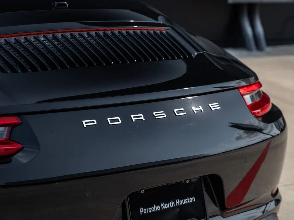 2017 Porsche 991 Carrera - Image 16 of 31
