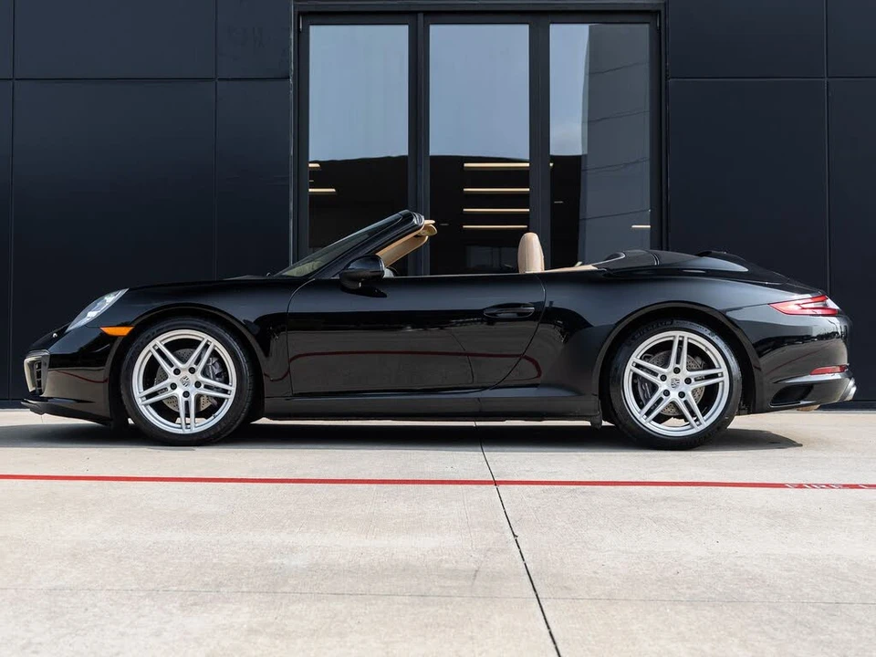 2017 Porsche 991 Carrera - Image 2 of 31