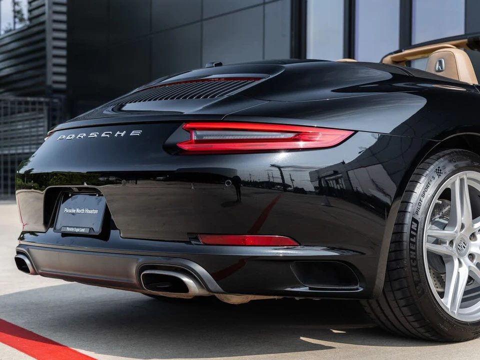 2017 Porsche 991 Carrera - Image 17 of 31