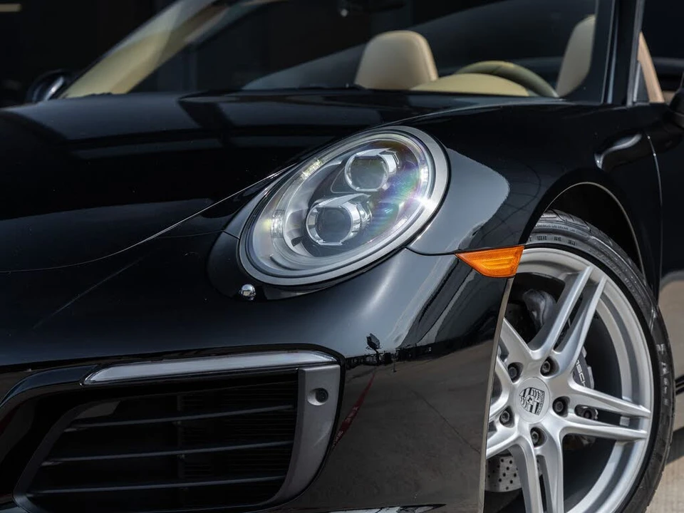 2017 Porsche 991 Carrera - Image 18 of 31