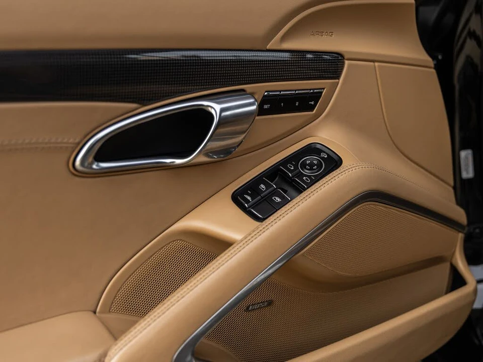 2017 Porsche 991 Carrera - Image 24 of 31