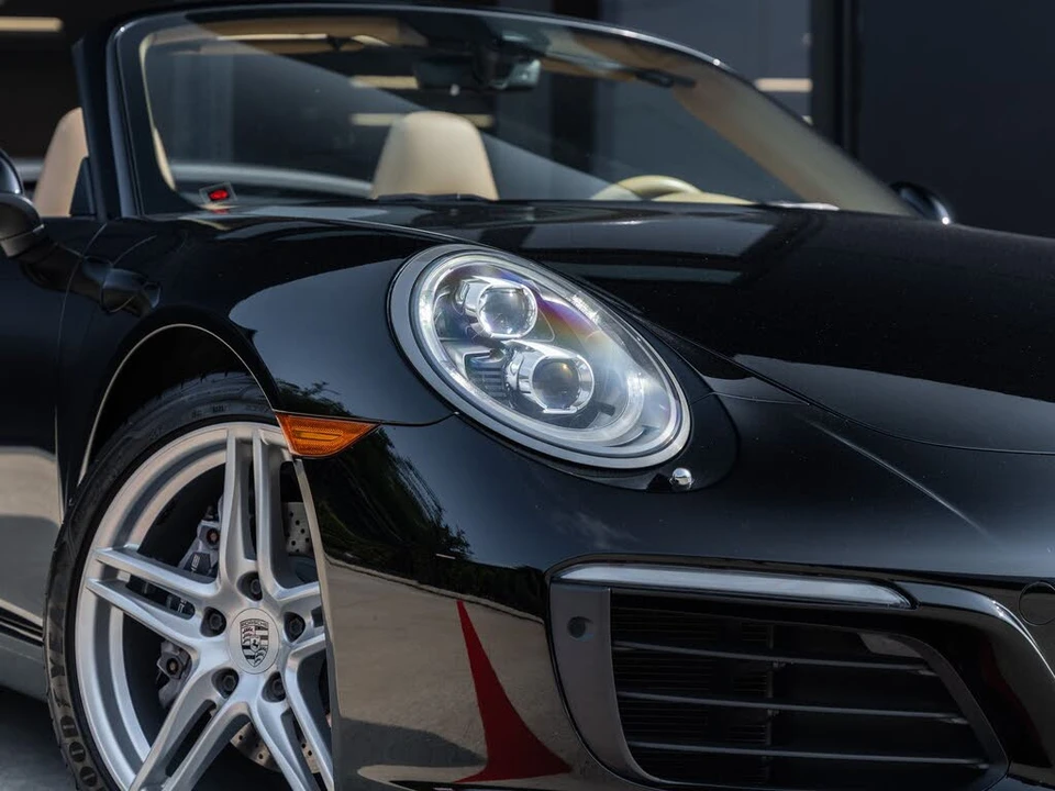 2017 Porsche 991 Carrera - Image 22 of 31