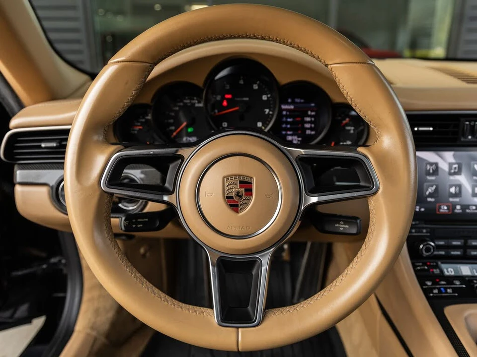 2017 Porsche 991 Carrera - Image 30 of 31