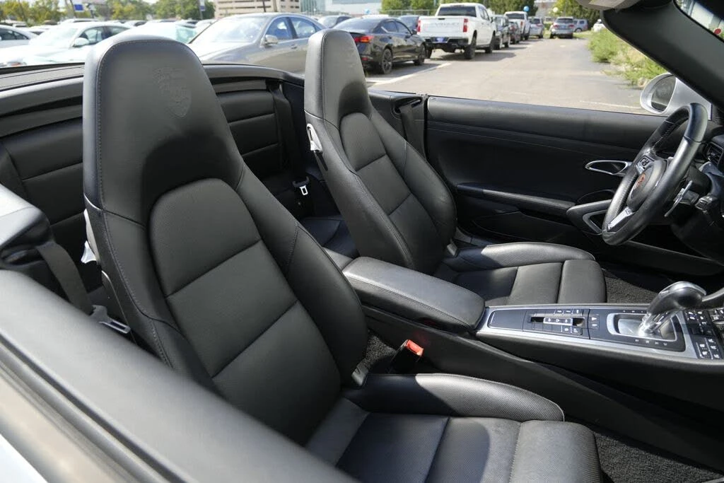 2017 Porsche 991 Carrera - Image 27 of 31