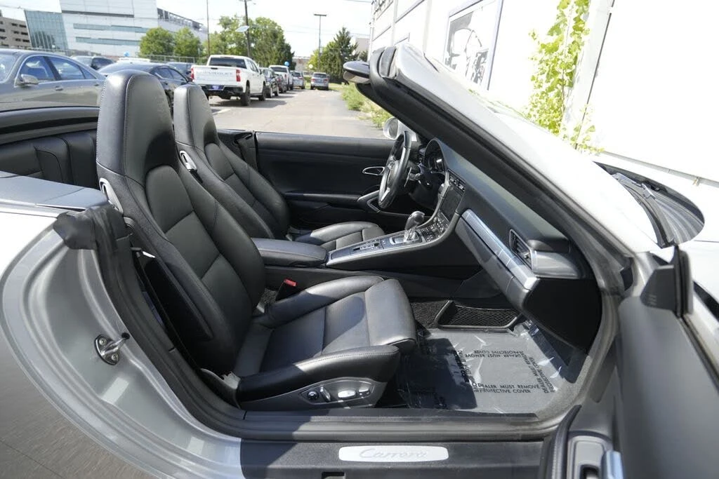 2017 Porsche 991 Carrera - Image 28 of 31
